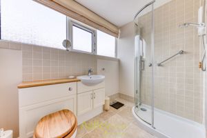 bathroom- click for photo gallery